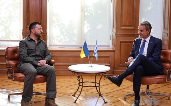 PM Mitsotakis: Στο Μέγαρο Μαξίμου ο Ζελένσκι - Σε εξέλιξη η συνάντηση με τον Μητσοτάκη