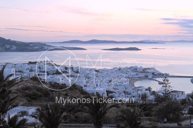Council of State - Mykonos: Το ΣτΕ θα κρίνει τη νομιμότητα προστίμου 995.000 ευρώ για 199 αδήλωτες airbnb πολυτελείς βίλες στη Μύκονο