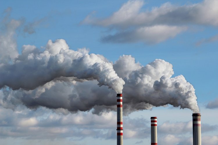 Exposure to Air Pollution: Η έκθεση στην ατμοσφαιρική ρύπανση συνδέεται με αυξημένο κίνδυνο εγκεφαλικού επεισοδίου εντός πέντε ημερών