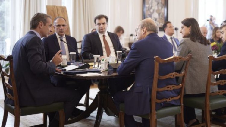 PM Mitsotakis - Cabinet meeting: Προχωράμε με μεταρρυθμιστική ορμή