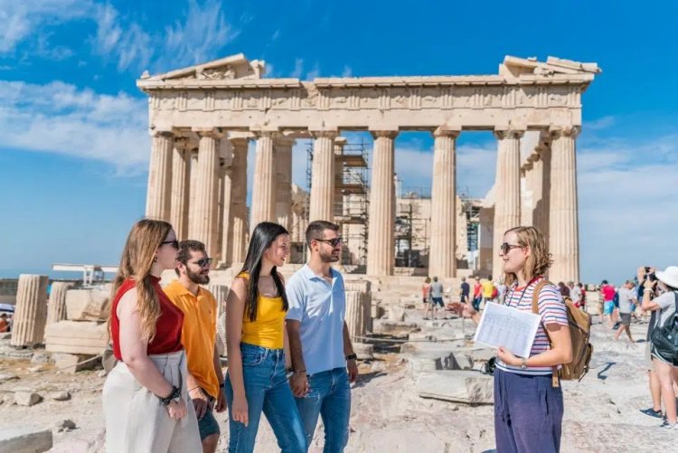 Acropolis Private Tours: Πριβέ ξεναγήσεις 2 ωρών στην Ακρόπολη µε 5.000 ευρώ