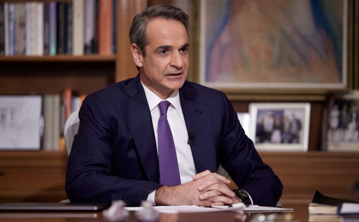 PM Mitsotakis: Δεν θέλω να διχάσουμε την κοινωνία για τα ομόφυλα ζευγάρια, αλλά να διευθετήσουμε ένα θέμα ισότητας!!