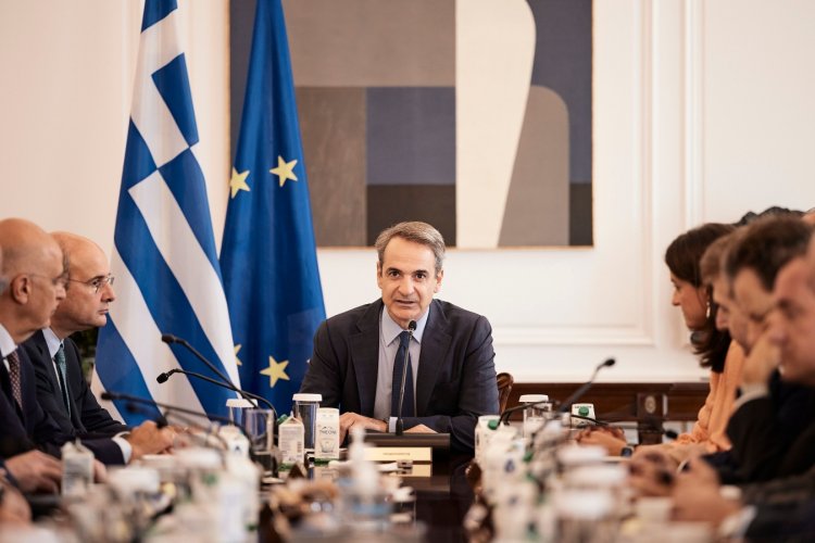 PM Mitsotakis - Urban Reform: Το νέο πλαίσιο για τα αυθαίρετα - Οι κατεδαφίσεις στα Υπ. Περιβάλλοντος & Υποδομών - Ρύθμιση για την εκτός σχεδίου δόμηση - Πως θα χτίζονται τα οικόπεδα [Video]