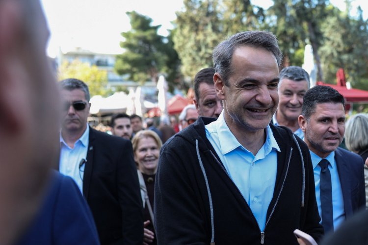 Pre-election period: Οι Ευρωεκλογές, ο Μητσοτάκης, το Νταβός, ο Ιερώνυμος και ένας γάμος