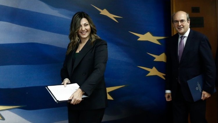 Demographic transition: Αυξάνεται το επίδομα γέννησης στα 2.400 ευρώ από 2.000 ευρώ – Η αύξηση θα ισχύσει αναδρομικά από το 2023