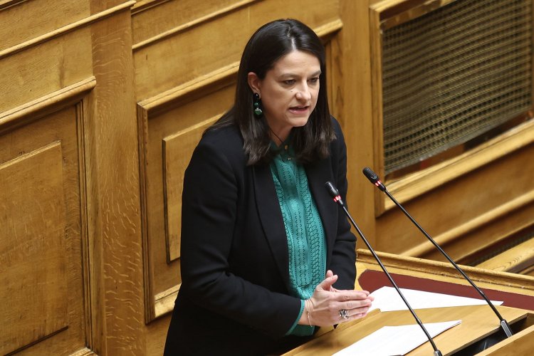 Postal vote: Αιφνιδιασμός στη Βουλή!! Επιστολική ψήφος και στις εθνικές εκλογές με τροπολογία Κεραμέως [Η Τροπολογία]