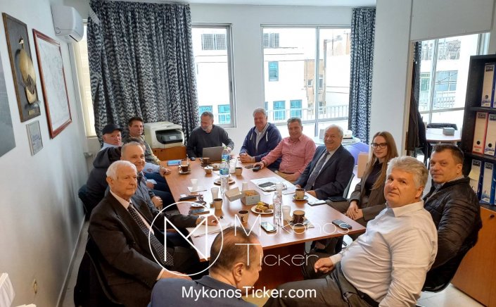 Cruise Season 2024: Συνάντηση Αθανάσιου Κουσαθανά – Μέγα με την ΕΕΚΦΝ για την αναπτυξιακή προοπτική της κρουαζιέρας στην Μύκονο