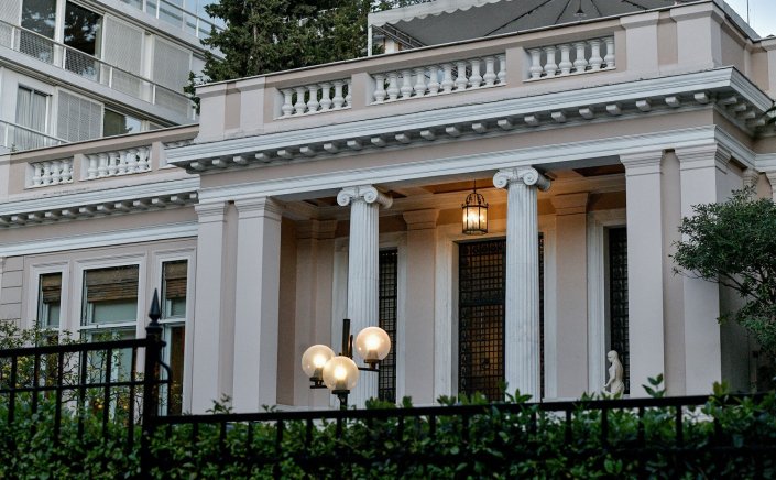 Politics & current affairs: Στρατηγική τριών σημείων από την κυβέρνηση απέναντι στην αντιπολίτευση!! Στόχος είναι η αύξηση της «γαλάζιας» συσπείρωσης!!