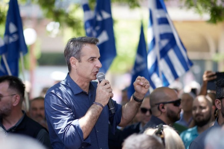 European elections 2024: Προεκλογικό «κατενάτσιο» από γαλάζιους βουλευτές