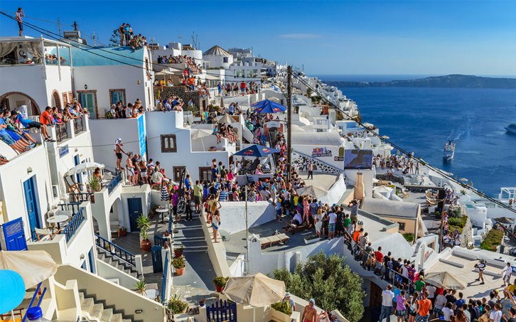 Santorini Hoteliers: Οι θέσεις και προτάσεις της Ε.Ξ.Σ. για το Ειδικό Χωροταξικό Πλαίσιο για τον Τουρισμό