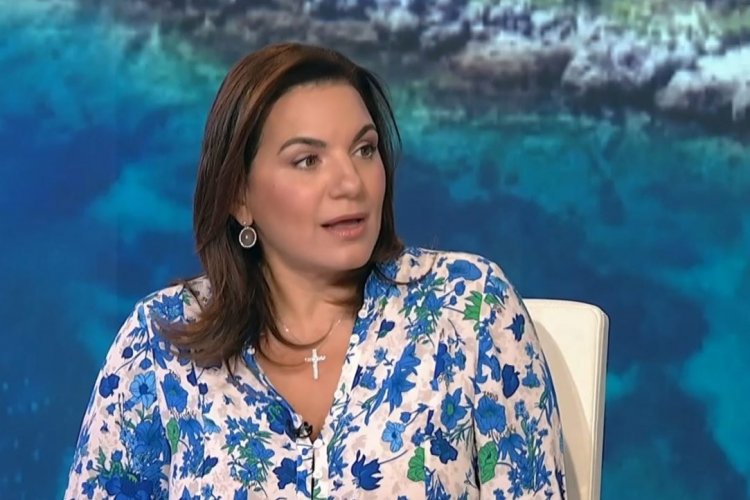 Tourism Min Kefalogianni: Σταθερές οι τιμές στα ακτοπλοϊκά - Μεγάλο στοίχημα η επέκταση της τουριστικής περιόδου