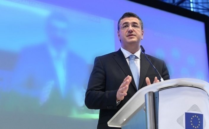 EU Commissioner Tzitzikostas: To χαρτοφυλάκιο των «Βιώσιμων Μεταφορών και του Τουρισμού» στον Απ. Τζιτζικώστα