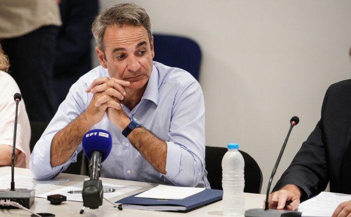 PM Mitsotakis: Λίγο πάνω από 20 οι γαλάζιοι βουλευτές που αντιπολιτεύονται τον Μητσοτάκη