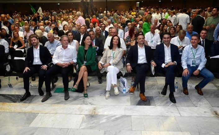PASOK Leadership Candidates: Μάχη για τρεις οι Εκλογές ΠΑΣΟΚ - Τι δείχνει νέα δημοσκόπηση της GPO