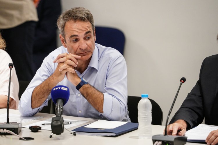 PM Mitsotakis: Λίγο πάνω από 20 οι γαλάζιοι βουλευτές που αντιπολιτεύονται τον Μητσοτάκη