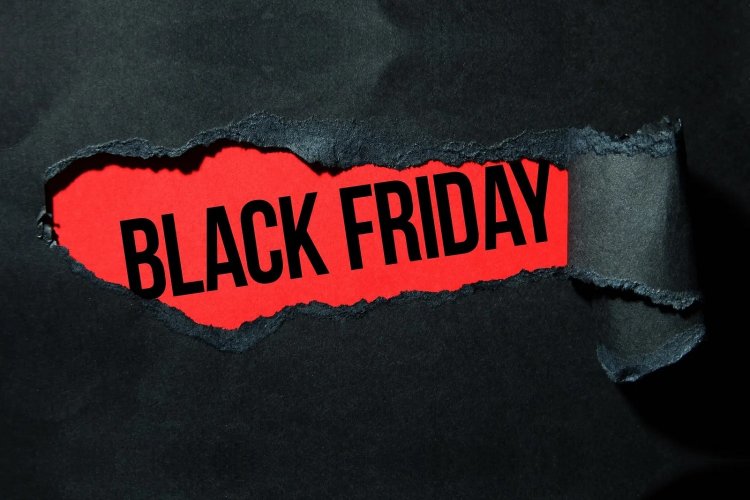 Black Friday 2024: Η ημερομηνία που πέφτει φέτος η «Μαύρη Παρασκευή» με τις μεγάλες προσφορές