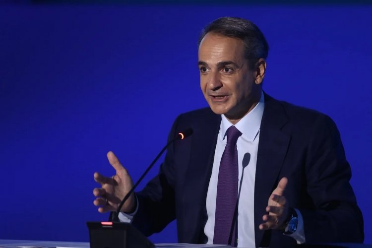 PM Mitsotakis: Στρίβειν δια της δεξιάς!! Το άνοιγμα του Κυριάκου Μητσοτάκη στην γαλάζια πολυκατοικία!!