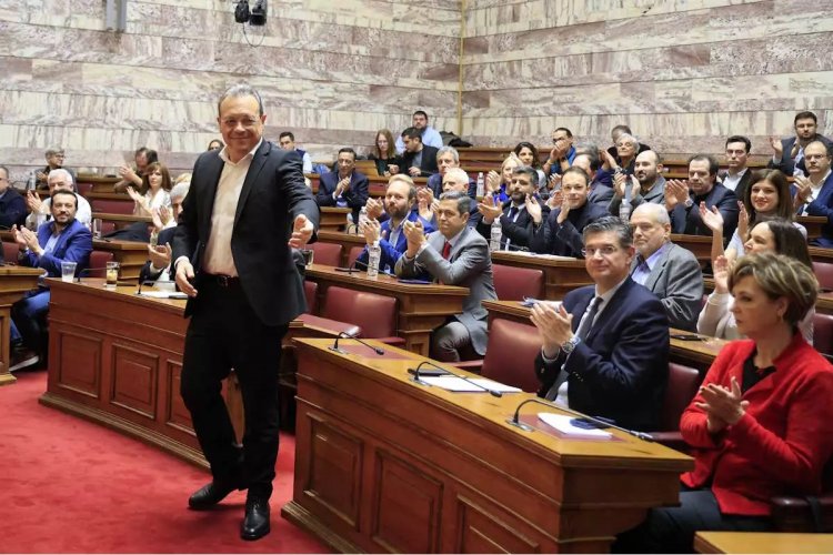 SYRIZA-PA: Το παρασκήνιο της πρώτης συνεδρίασης της Κοινοβουλευτικής Ομάδας του ΣΥΡΙΖΑ, στη μετά Κασσελάκη εποχή