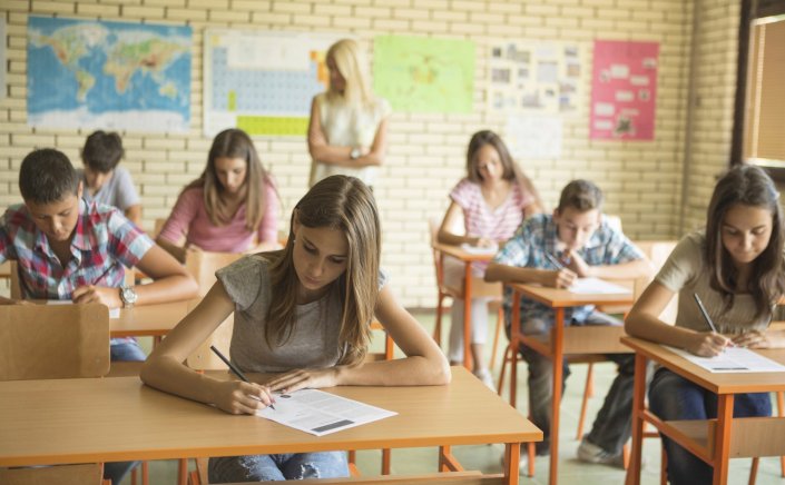 National Mourning: Τι θα γίνει με τα σχολεία κατά το Εθνικό πένθος για τον Κώστα Σημίτη