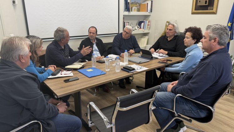 Municipality of Tinos: Επίσκεψη του Αντιπεριφερειάρχη Πρωτογενούς Τομέα, Φιλήμονα Ζαννετίδη, στο Δήμο Τήνου