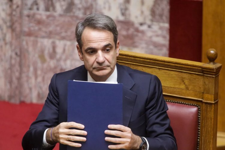 Politics & current affairs: «Όμηρος» της δεξιάς πτέρυγάς του ο πρωθυπουργός!! «Κάντο όπως ο... Τραμπ»!!