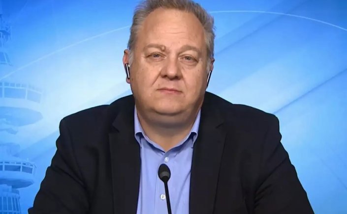 Santorini earthquakes - Παπαζάχος: Είχαμε στο μυαλό μας χειρότερα σενάρια - Η Σαντορίνη θα αντέξει σε σεισμό 6 Ρίχτερ