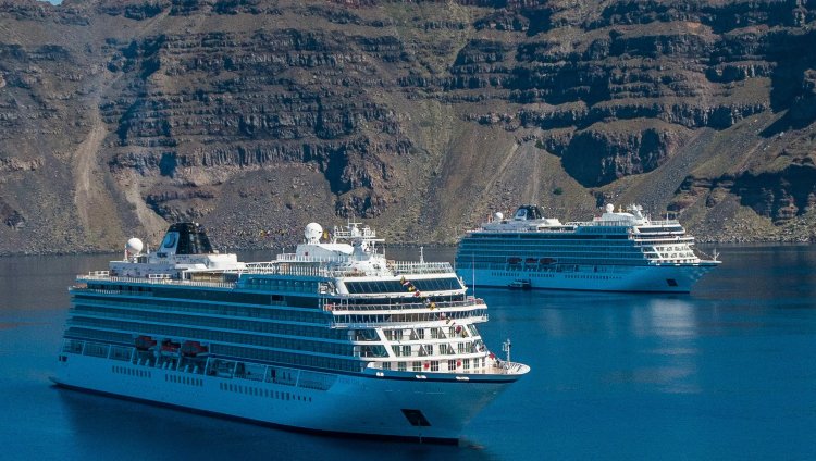Santorini's cruise tourism in Jeopardy: Πλήγμα στον τουρισμό, στρίβει για Χανιά το πρώτο κρουαζιερόπλοιο