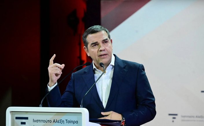 SYRIZA Alexis Tsipras: Ο Τσίπρας ετοιμάζει την επιστροφή του - Θα δημοσιεύσει μανιφέστο για μια «νέα εθνική στρατηγική»