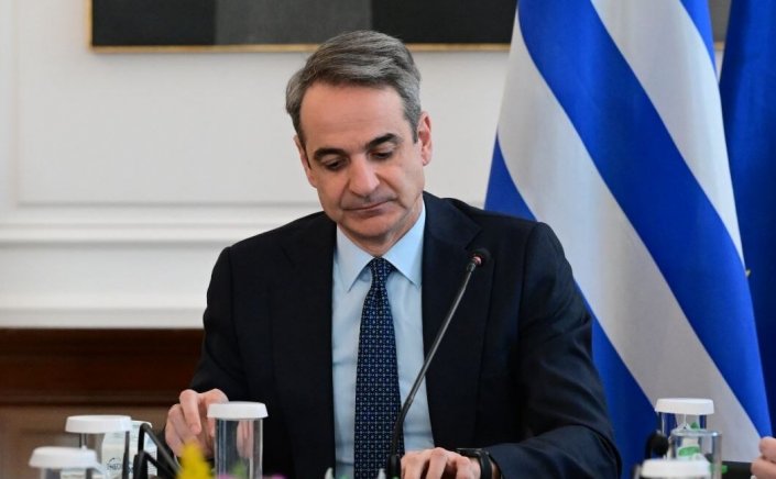PM Mitsotakis: Με «συνταγή Γκρίνμπεργκ» ο Μητσοτάκης!! Επιχείρηση ανάταξη με τρίπτυχο Οικονομία - Υγεία - Μεταφορές!!