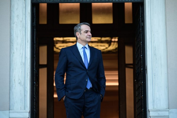 Government Reform: Ο Μητσοτάκης ζυγίζει την επιλογή του για την οικονομία - Κρατά κλειστά τα χαρτιά του