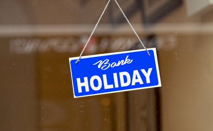 Orthodox Easter: Ποιες μέρες θα είναι κλειστές οι τράπεζες - Όλες οι ημερομηνίες