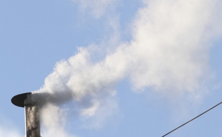 Conclave elects new pope: «Habemus Papam»!!  Λευκός καπνός στην τέταρτη ψηφοφορία, η Καθολική Εκκλησία έχει νέο Πάπα [LIVE εικόνα]