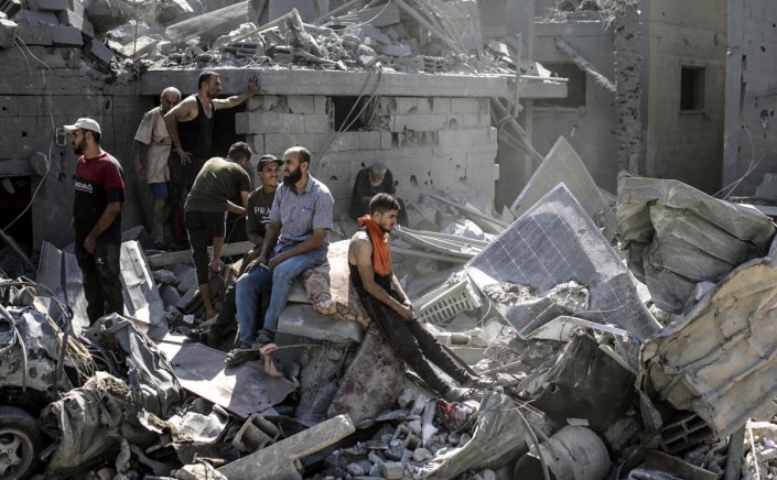 Israeli strikes across Gaza: Οι φονικές επιθέσεις μεγάλης κλίμακας στη Γάζα από το Ισραήλ, απομακρύνουν τους Δυτικούς συμμάχους