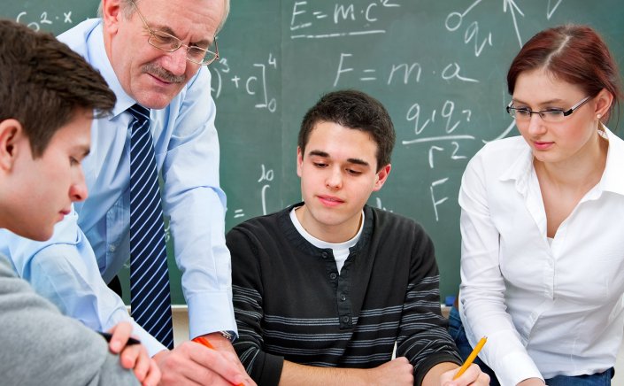 Education Policy: Αυστηρότερους όρους αποφοίτησης από το Λύκειο ζητάνε 4 «γαλάζιοι» βουλευτές!! Μαθητές αποφοιτούν με βαθμούς κάτω από τη βάση σχεδόν σε όλα τα βασικά μαθήματα  [H Ερώτηση]