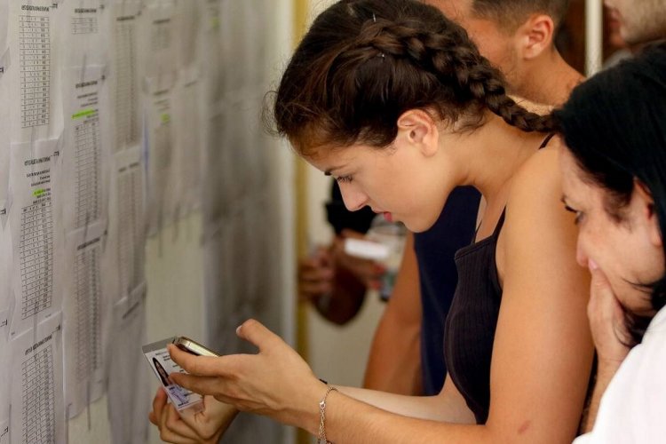 Panhellenic Exams 2025: Πανελλήνιες 2025!! Αυτά είναι τα μικρά «διαμάντια» του Μηχανογραφικού - 4 συμβουλές από ένα ειδικό - «Βατερλό» στην Έκθεση [Πίνακες+Στατιστικά]