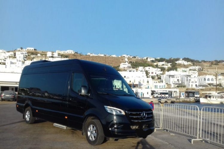 Multi-Seats Taxi: Πρόσκληση εκδήλωσης ενδιαφέροντος για την αντικατάσταση ΤΑΞΙ, με επιβατηγά οχήματα 6 έως 9 θέσεων - 6 πολυθέσια, είναι ο υπόλοιπος αριθμός ΤΑΞΙ που μπορούν να αντικατασταθούν στην Μύκονο [Έγγραφο]