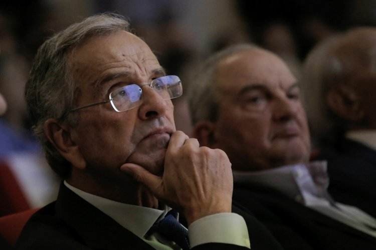 Behind The Scenes: Ραγδαίες εξελίξεις στη δεξιά πολυκατοικία!! Το κόμμα Σαμαρά καταλύτης!!