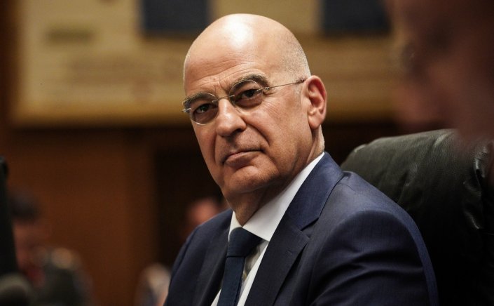 Behind The Scenes: H παρέμβαση Δένδια για Ρούτσι που πυροδότησε συζητήσεις και οι διαφορετικές «γραμμές» γνωστών γαλάζιων