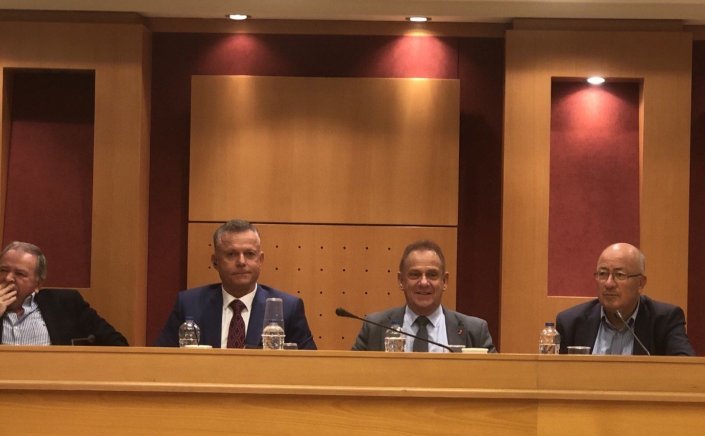 Στη συνεδρίαση του Διοικητικού Συμβουλίου της ΠΕΔ Ν. Αιγαίου ο Xpήστos Bεpώvηs - Στο επίκεντρο η επαναφορά των μειωμένων συντελεστών Φ.Π.Α.