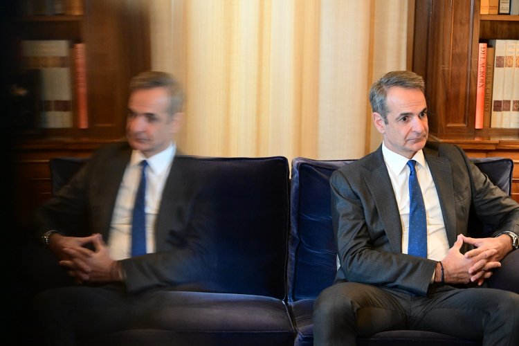 Gov & Political Affairs: Εκλογές το 2026 και δίλημμα για τον εκλογικό νόμο