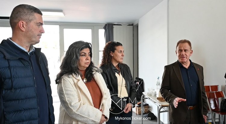 Χρήστος Βερώνης: Η Μύκονος αποκτά πιστοποιημένα γήπεδα τένις - Τέλος στην “αθλητική μετανάστευση” και στρατηγική για μια συνεκτική, ανθεκτική κοινωνία [Video]