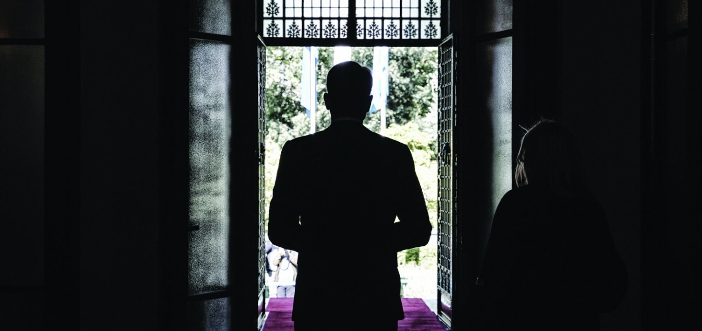 Greek Political Shift: Το τρίπτυχο, Ακρίβεια - ΟΠΕΚΕΠΕ - Υποκλοπές, αλλάζει τους πολιτικούς συσχετισμούς!! Δύσκολη εξίσωση για την κυβέρνηση - Διαχείριση κρίσεων με πολιτικά ρίσκα - Τι φοβάται το Μαξίμου;