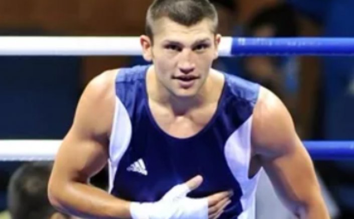 Νύχτα ήρθε ο Γαζής για να σώσει τον πατέρα του κα νύχτα φεύγει από την Πυγμαχία