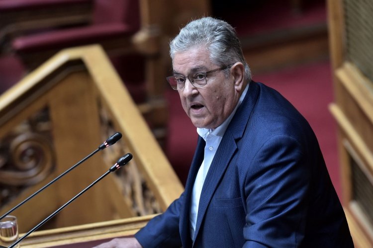 KKE leader Koutsoubas / «Βόμβα» Κουτσούμπα στη Βουλή: «Τα 2 από τα 4 drones που αναχαιτίστηκαν πάνω από την Κύπρο είχαν τελικό στόχο τη βάση της Σούδας» - Η κυβέρνηση πρέπει να απαντήσει!!