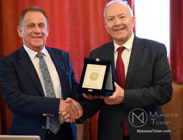 Island Policy - Στέφανος Γκίκας από Μύκονο: Στροφή σε ολιστική Ευρωπαϊκή στρατηγική για τα Νησιά και στοχευμένο ΕΣΠΑ