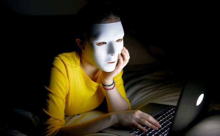 Social Media Identity Verification: Τέλος στην ανωνυμία των social media! Το κυβερνητικό σχέδιο για το «ψηφιακό πρόσωπο»!