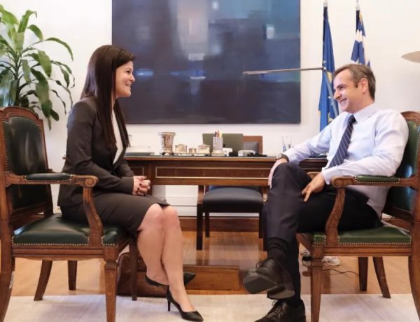 I. Gelestathi Resigns from ND: Παραιτήθηκε από τη ΝΔ η Ιωάννα Γκελεστάθη! Καταγγέλλει «Πολιτικό & Αξιακό ρήγμα» με την κυβέρνηση - Αιχμές για την ηγεσία!