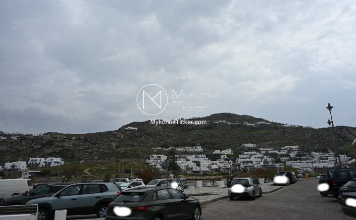 Mykonos Coast Guard: «Σαφάρι» ελέγχων στο νέο Λιμάνι της Μυκόνου για ανασφάλιστα και ψευδώς «Ακινητοποιημένα» οχήματα