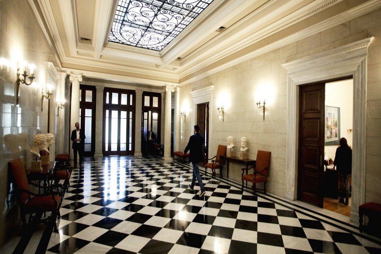 Political Turmoil in Maximou: Ένταση στο Μέγαρο Μαξίμου! Τι πυροδότησε τις «εκρήξεις» ένα σαββατιάτικο πρωινό…