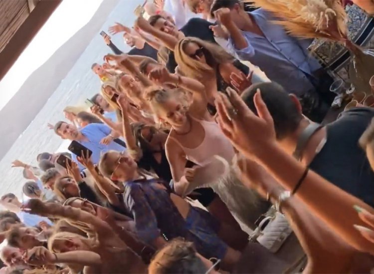 Greek FBI Tourist Islands: Επιχείρηση «Καλοκαίρι 2026»! Η ελίτ της αστυνομίας βάζει στο στόχαστρο τα πάρτι σε βίλες και τη νύχτα στα κοσμικά νησιά!